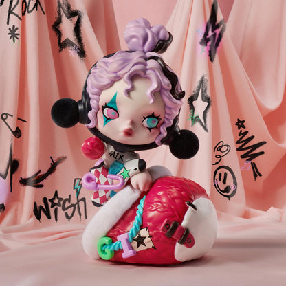 POP MART SKULLPANDA The Stocking Surprise Figure