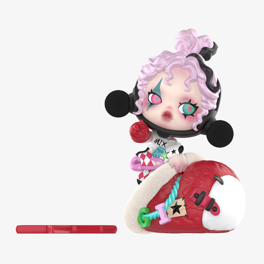 SKULLPANDA The Stocking Surprise 100% Figurine