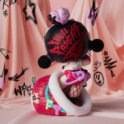 POP MART SKULLPANDA The Stocking Surprise Figure