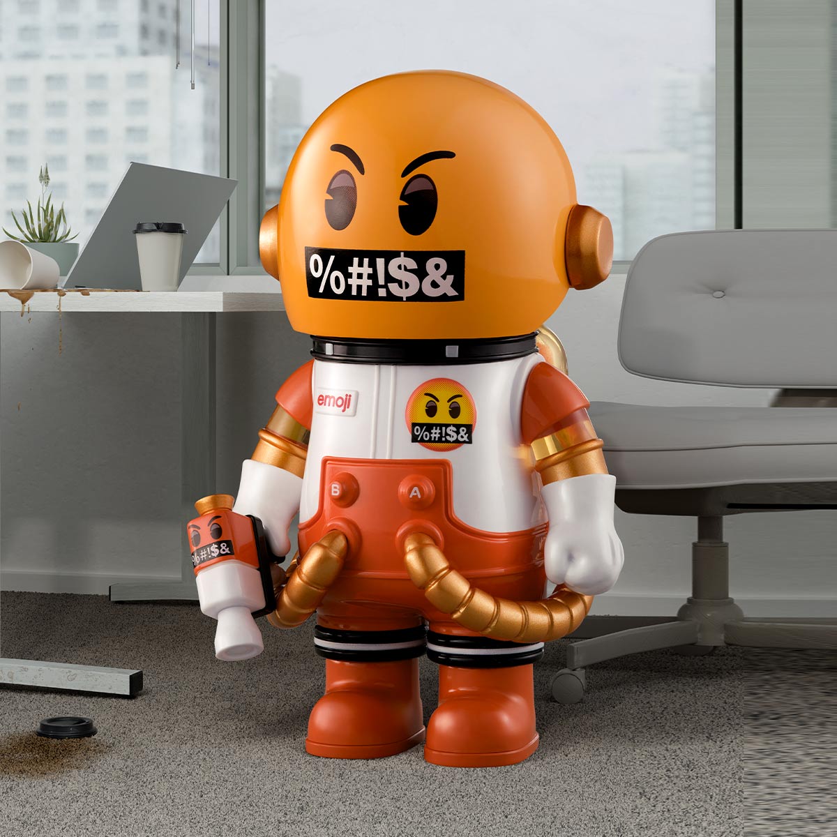 POPMART: MEGA SPACE MOLLY 100% × emoji™ Series
