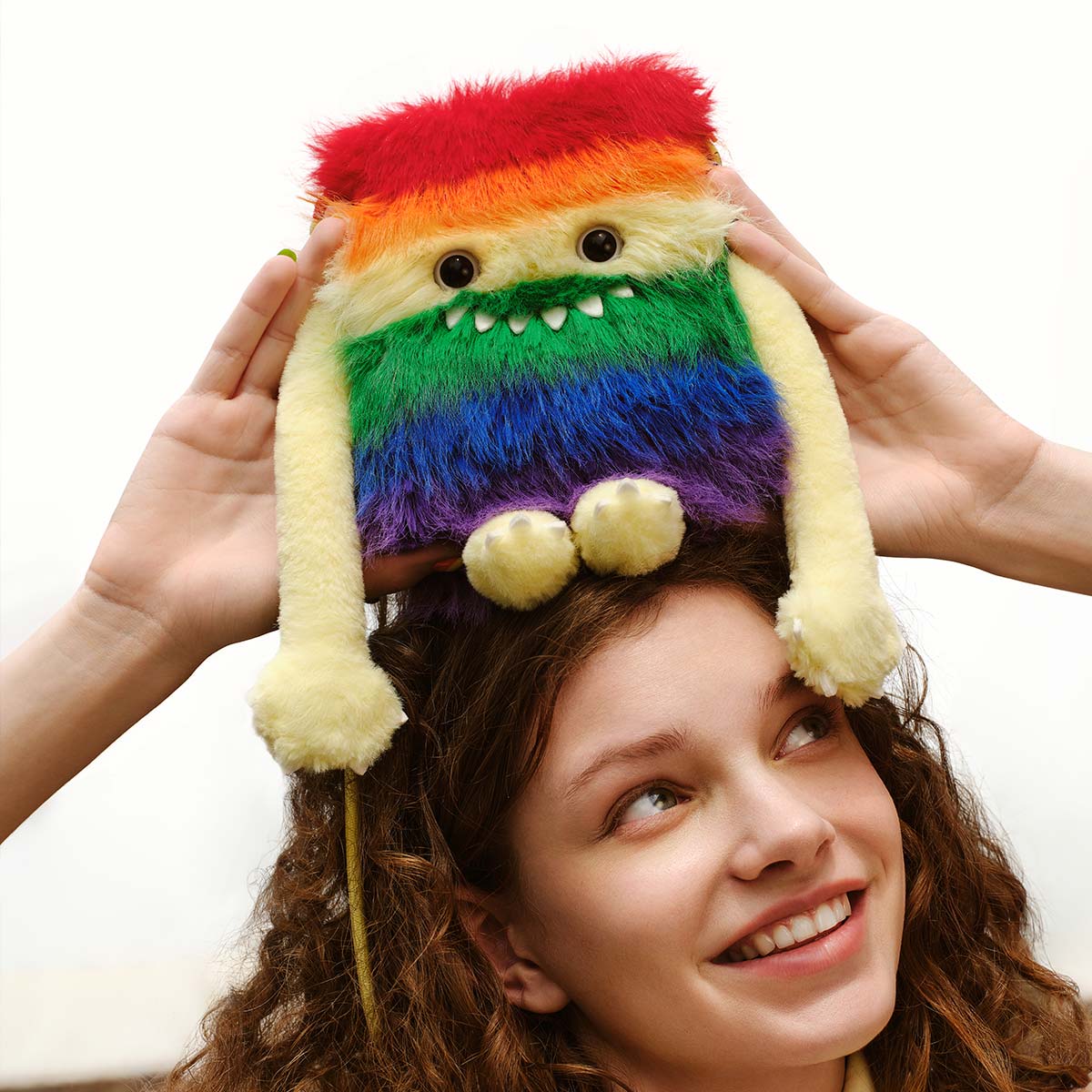 POPMART INSTINCTOY HUG YOU Mini Plush Bag