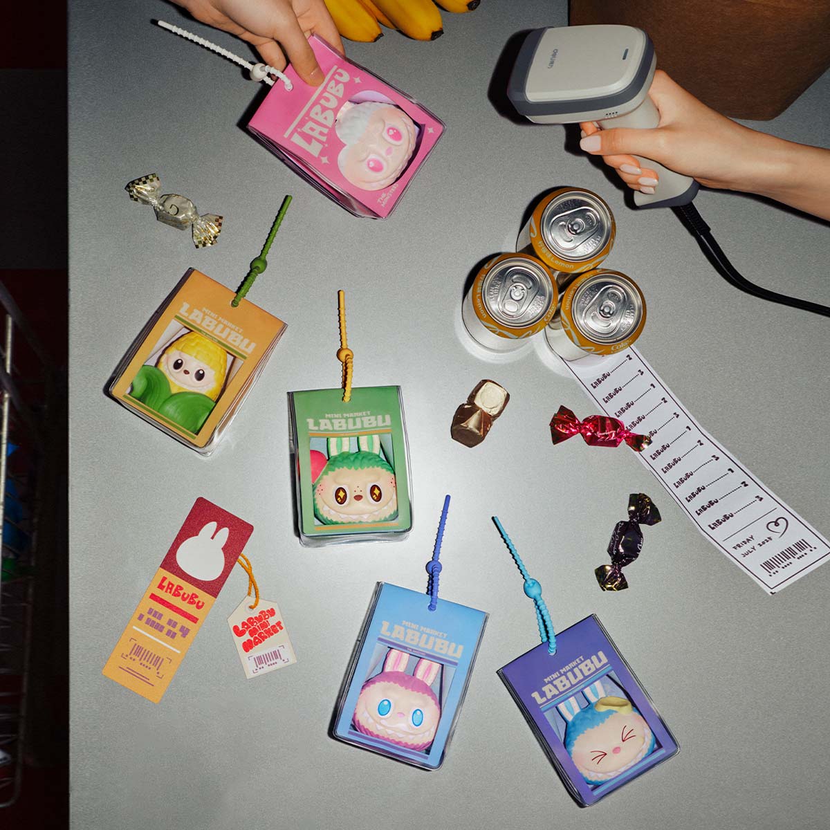 [PREORDER] THE MONSTERS Wacky Mart Series Pinch Pendant Blind Box