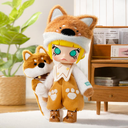 POPMART MOLLY Hugging 1/8 Action Figure