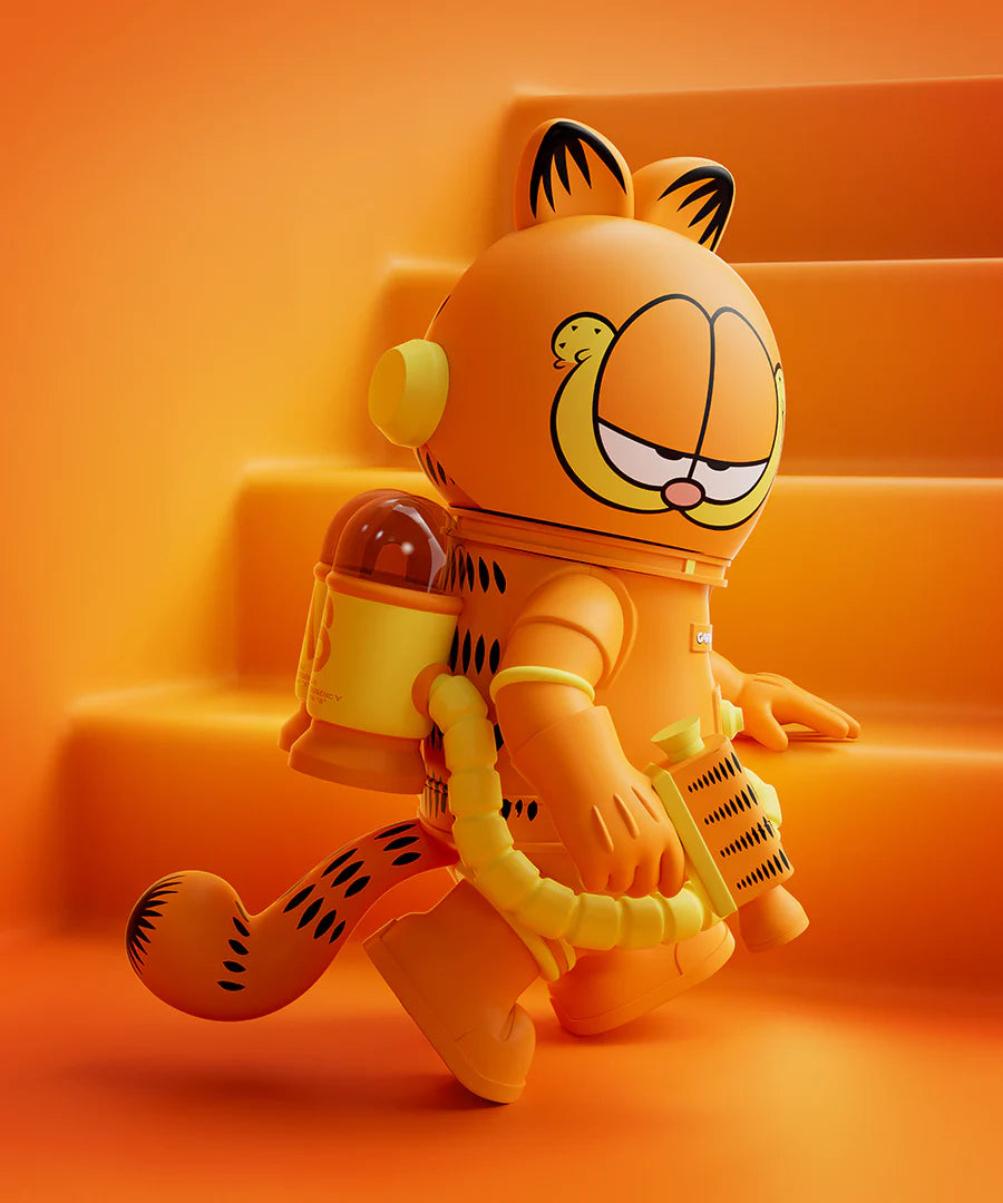 POP MART: MEGA SPACE MOLLY Planet Series 400% 'Garfield'