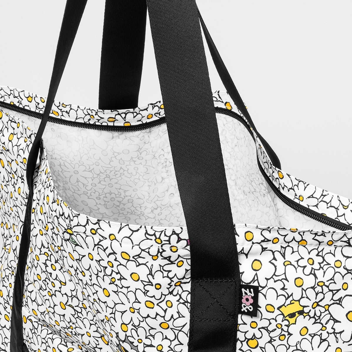 [PREORDER] LINE FRIENDS ZO&FRIENDS ZOA Foldable Travel Bag