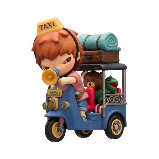 Hirono Tuk-Tuk Figure