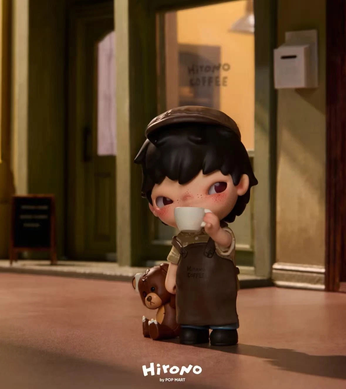 POPMART Hirono Coffee Figure