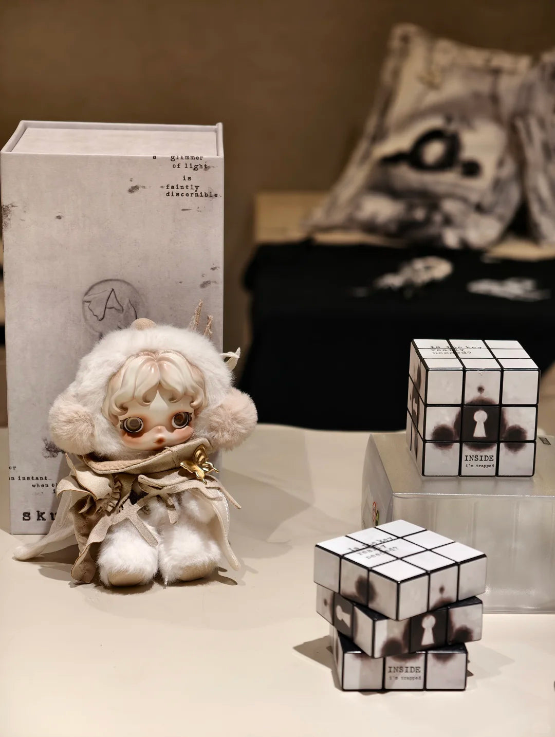 その他 SKULLPANDA Plush Doll Cage-Uncage SKULLPANDA Plush Doll-Cage-Uncage